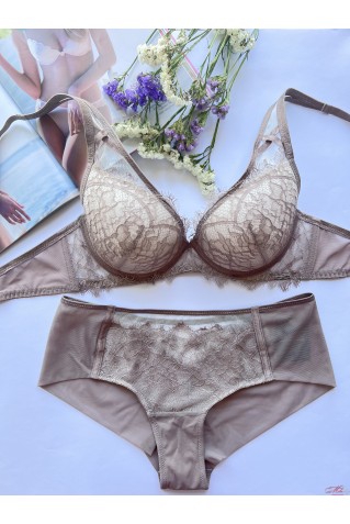 Комплект на тонкому поролоні з мереживом Balaloum 9437